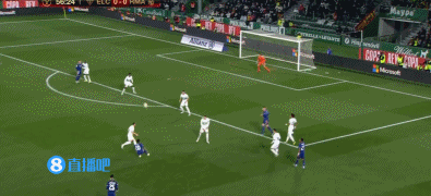 诺伊尔送礼+凯恩隐身！阿森纳3-1拜仁揭秘：欧冠5连胜靠的真是玄学？