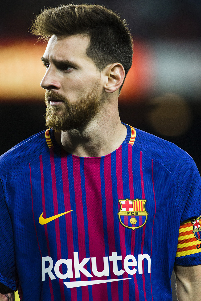 记者：于汉超正在参加B级教练培训班，下赛季将担任申花助教