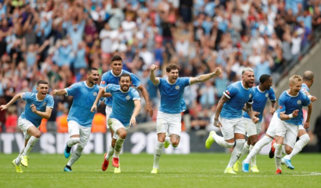 苏州队寇程：李玮锋教练要求很严格，没收了球迷送我的薯片