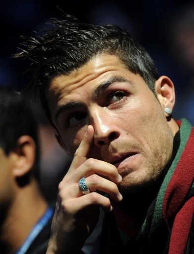 记者：莫斯科鱼雷和辽宁铁人争夺萨缅托，两队都提供报价了