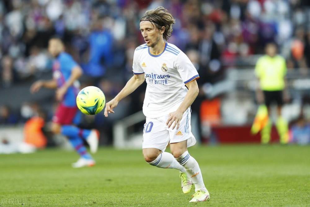 恩梅加：包括阿德耶米在内我们很多人都有进球机会，但没成功