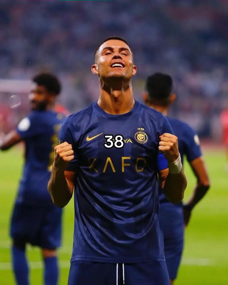 伯恩茅斯VS切尔西：黑马风暴对决蓝军豪门，活力球场生死博弈